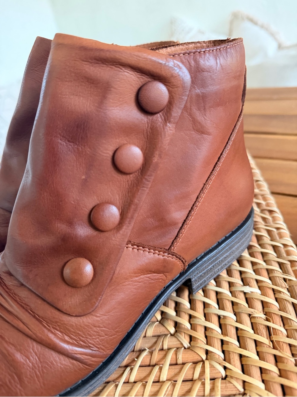 ⭐️ MIZ MOOZ Lowe Button Boot BNWOB size 40 / 9 - Picture 3 of 10